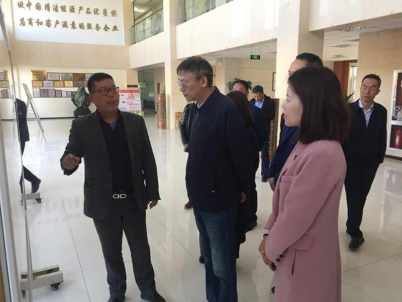 参观调研.jpg